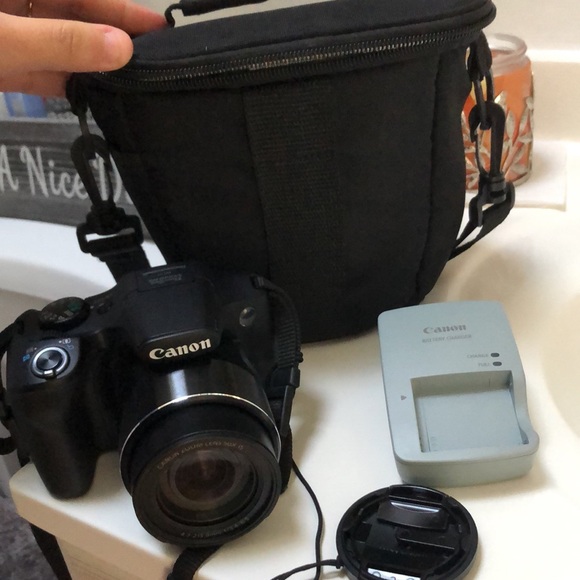 Canon PowerShot SX540 HS. - Picture 7 of 9